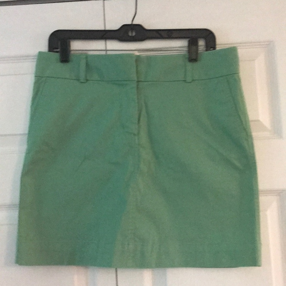Vineyard vines skirt